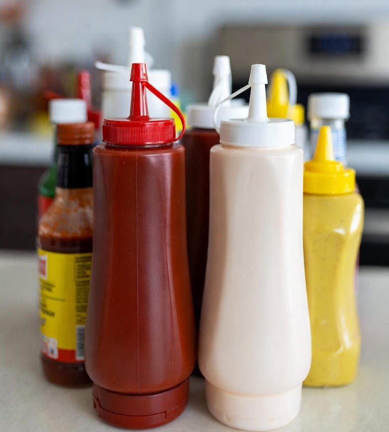 Illustration of Ketchup's viscosity dropping when force (shear) is applied.